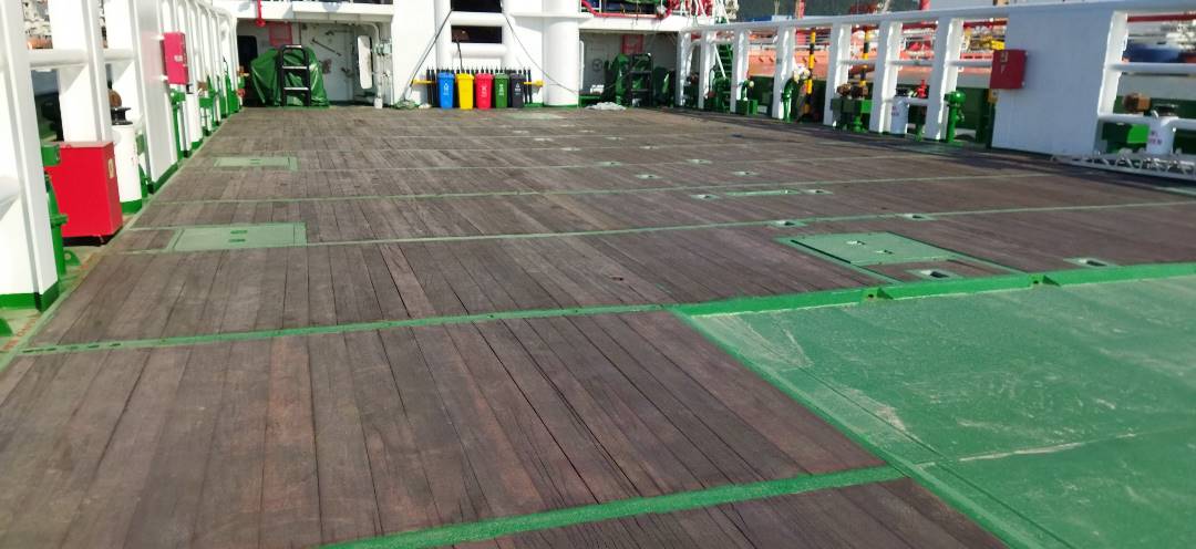 Deck-Area.jpeg Deck Area